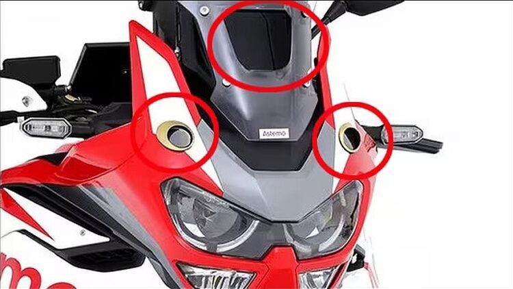 Honda Africa Twin con sistema de asistencia a la conducción de 2 cámaras