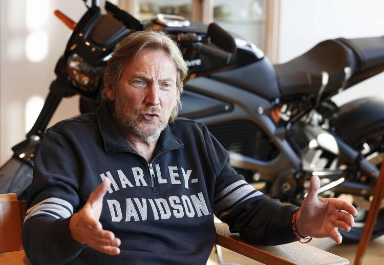 Las acciones de Harley-Davidson se desploman en medio de la crisis