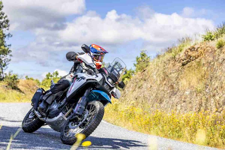 Prueba / CFMOTO 450MT / Éxito garantizado