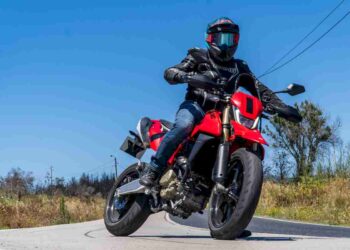 Prueba / Ducati Hypermotard 698 Mono / Pura diversión