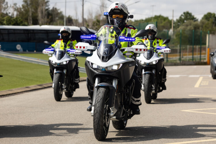 Mossos d’Esquadra refuerza su apuesta por la movilidad eléctrica