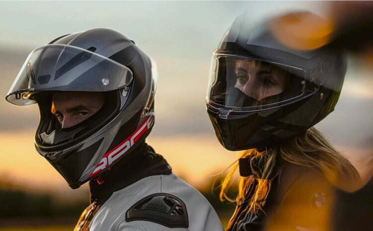 ¿En un casco, qué pantalla es la más recomendable?