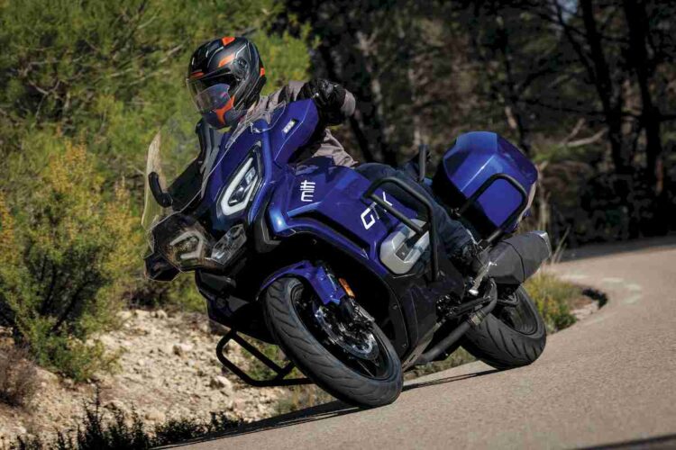 Prueba / MITT GT-K / Un paso más