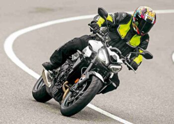 Prueba / Triumph Street Triple 765 R A2 / ‘Moto grande’ fácil