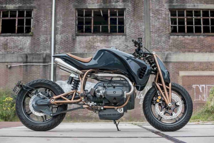 BMW R 100 RT 1982 Alfonso by Wimoto / En el nombre del padre