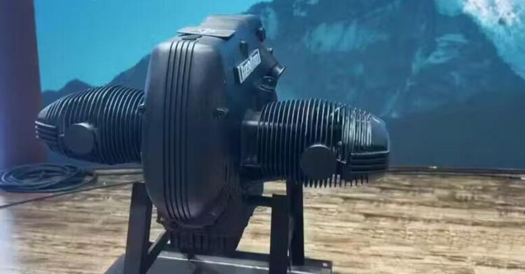 Boxer antiguo con aire, pero chino