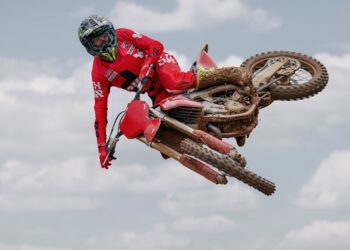 Desmo450 MX: Comienza la producción de la primera moto de motocross de Ducati