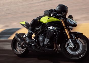 Triumph Speed Triple 1200 RX Limited Edition: Absoluta efectividad, absoluta precisión, absoluto control