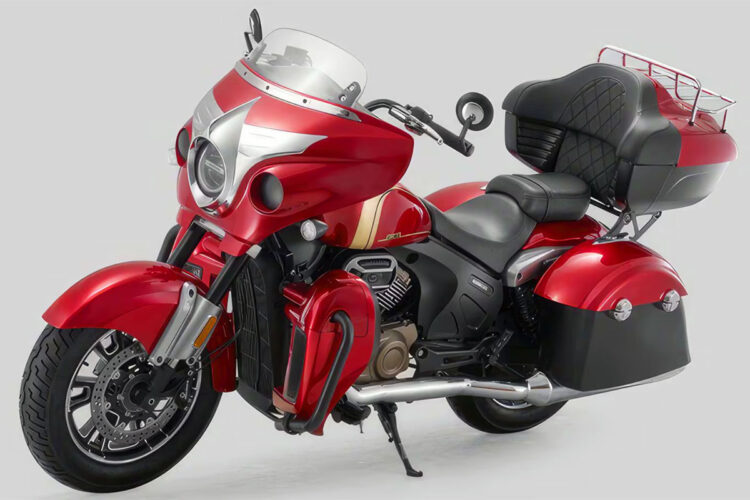 QJ Motor SRV400 Tourer: ¿Otro crucero V2 chino para el carnet A2?