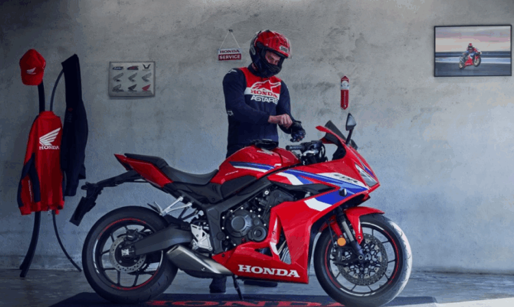 Controles de motocicleta… ¿Dónde están ubicados y para qué sirven?