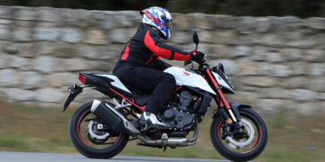 Consejos para ahorrar combustible en moto