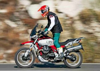 Moto Guzzi V85 TT | Rumbo fijo | Prueba