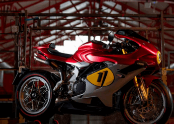 MV Agusta Superveloce 1000 AGO | Un homenaje a la leyenda
