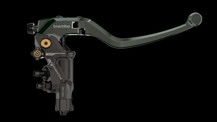 Técnico: ¿A cuántos kilómetros se deben cambiar los neumáticos?