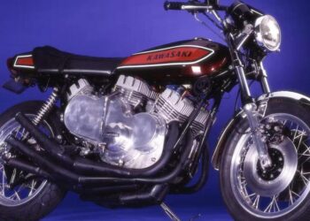 Una creación única: ¡9 cilindros en W… 2 tiempos!